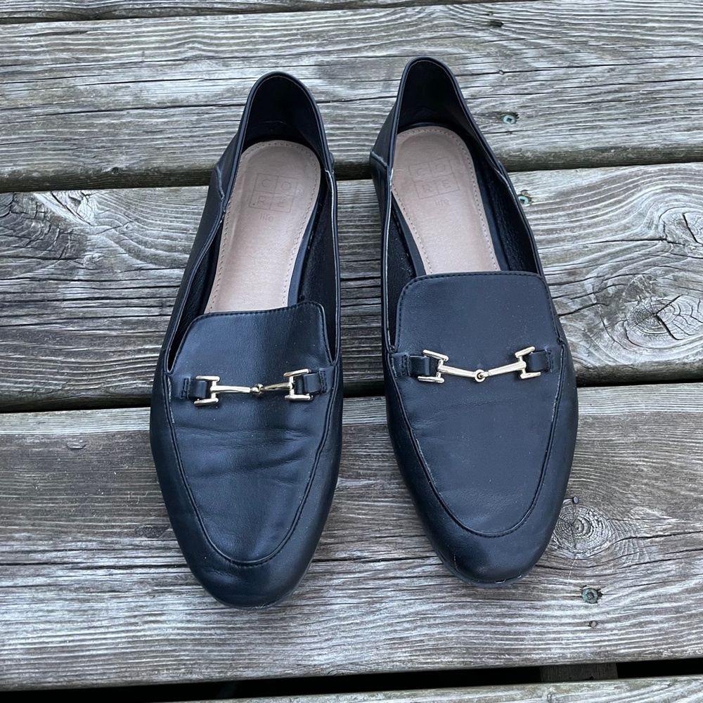Shoes: Women's Black Casual Soft Leather Loafers